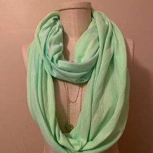 GAP Infinity scarf